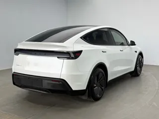 Tesla Model Y 2026 купить из Китая, цена 6 276 000 ₽ — Suifenhe Auto