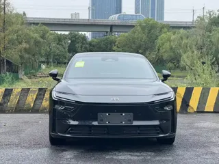 Toyota bZ7 2026 купить из Китая, цена 4 242 000 ₽ — Suifenhe Auto