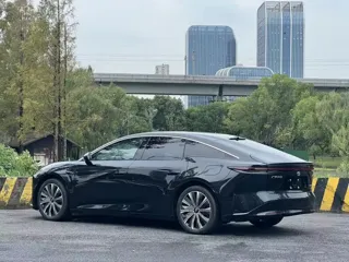 Toyota bZ7 2026 купить из Китая, цена 4 242 000 ₽ — Suifenhe Auto