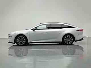 Toyota bZ7 2026 купить из Китая, цена 4 518 000 ₽ — Suifenhe Auto