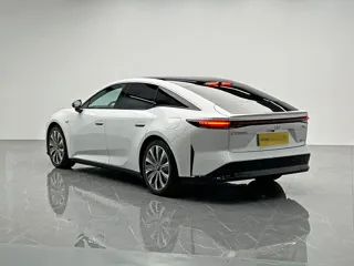 Toyota bZ7 2026 купить из Китая, цена 4 518 000 ₽ — Suifenhe Auto