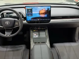 Toyota bZ7 2026 купить из Китая, цена 5 034 000 ₽ — Suifenhe Auto