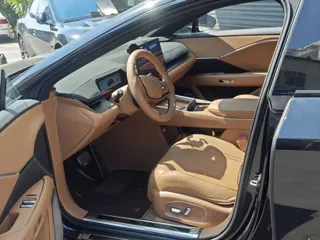 Toyota bZ7 2026 купить из Китая, цена 4 555 000 ₽ — Suifenhe Auto