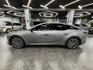 Toyota bZ7 2026 купить из Китая, цена 4 555 000 ₽ — Suifenhe Auto