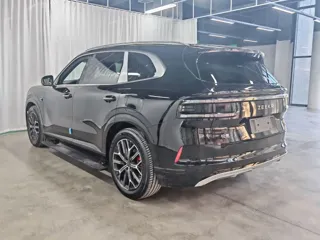 Zeekr 8X 2026 купить из Китая, цена 9 473 000 ₽ — Suifenhe Auto