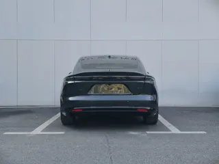 Nio ET5 2026 купить из Китая, цена 6 391 000 ₽ — Suifenhe Auto