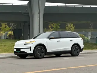 Onvo L80 2026 купить из Китая, цена 5 826 000 ₽ — Suifenhe Auto