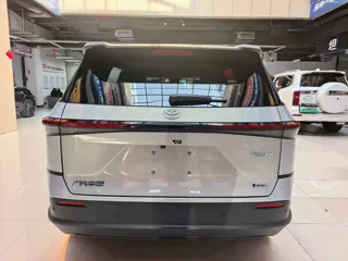 Toyota bZ3X 2026 купить из Китая, цена 3 545 000 ₽ — Suifenhe Auto