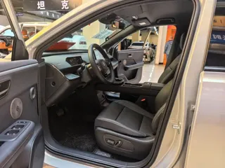 Toyota bZ3X 2026 купить из Китая, цена 3 545 000 ₽ — Suifenhe Auto