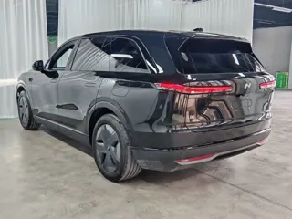Onvo L80 2026 купить из Китая, цена 5 587 000 ₽ — Suifenhe Auto