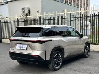 Toyota bZ3X 2026 купить из Китая, цена 3 696 000 ₽ — Suifenhe Auto
