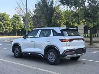 BYD Yuan Up 2026 купить из Китая, цена 1 779 000 ₽ — Suifenhe Auto