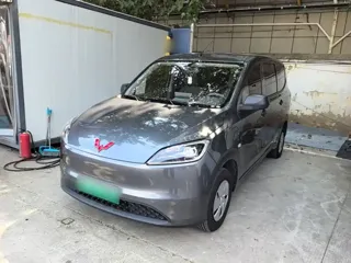 Wuling Hongguang 2025 купить из Китая, цена 1 408 000 ₽ — Suifenhe Auto