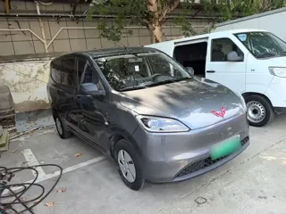 Wuling Hongguang 2025 купить из Китая, цена 1 408 000 ₽ — Suifenhe Auto
