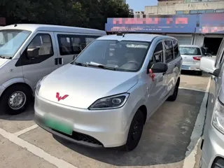 Wuling Hongguang 2025 купить из Китая, цена 1 458 000 ₽ — Suifenhe Auto