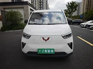 Wuling Yangguang 2024 купить из Китая, цена 1 259 000 ₽ — Suifenhe Auto
