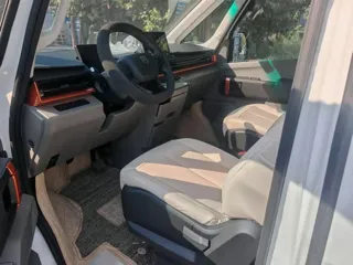 Farizon VAN 2024 купить из Китая, цена 4 225 000 ₽ — Suifenhe Auto