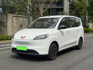 Wuling Hongguang 2026 купить из Китая, цена 1 460 000 ₽ — Suifenhe Auto