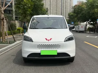 Wuling Hongguang 2026 купить из Китая, цена 1 460 000 ₽ — Suifenhe Auto