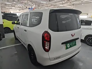 Wuling Hongguang 2024 купить из Китая, цена 1 333 000 ₽ — Suifenhe Auto