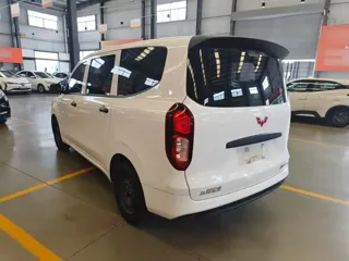 Wuling Hongguang 2024 купить из Китая, цена 1 373 000 ₽ — Suifenhe Auto