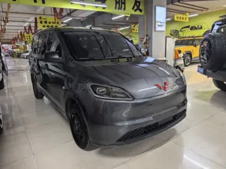 Wuling Hongguang 2025 купить из Китая, цена 1 383 000 ₽ — Suifenhe Auto