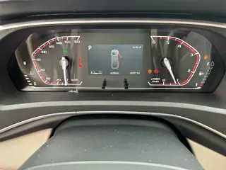 Maxus V80 2025 купить из Китая, цена 2 995 000 ₽ — Suifenhe Auto