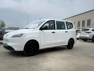 Wuling Hongguang 2025 купить из Китая, цена 1 264 000 ₽ — Suifenhe Auto