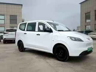 Wuling Hongguang 2025 купить из Китая, цена 1 264 000 ₽ — Suifenhe Auto