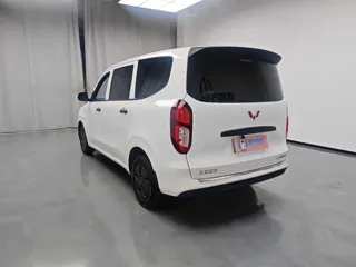 Wuling Hongguang 2025 купить из Китая, цена 1 282 000 ₽ — Suifenhe Auto