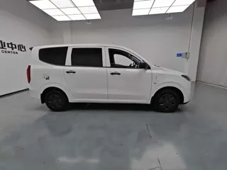 Wuling Hongguang 2025 купить из Китая, цена 1 282 000 ₽ — Suifenhe Auto