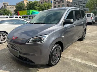 Wuling Hongguang 2025 купить из Китая, цена 1 210 000 ₽ — Suifenhe Auto