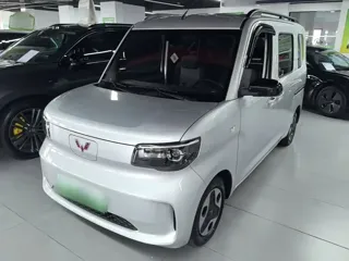Wuling Zhiguang 2025 купить из Китая, цена 1 333 000 ₽ — Suifenhe Auto