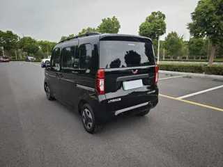 Wuling Zhiguang 2025 купить из Китая, цена 1 235 000 ₽ — Suifenhe Auto