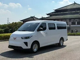 Wuling Yangguang 2026 купить из Китая, цена 1 528 000 ₽ — Suifenhe Auto