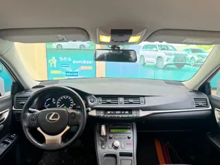 Lexus CT 2020 купить из Китая, цена 2 194 000 ₽ — Suifenhe Auto