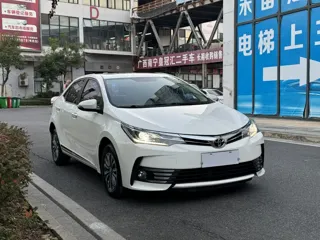 Toyota Corolla 2018 купить из Китая, цена 1 284 000 ₽ — Suifenhe Auto