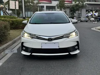 Toyota Corolla 2018 купить из Китая, цена 1 284 000 ₽ — Suifenhe Auto