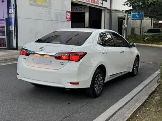 Toyota Corolla 2018 купить из Китая, цена 1 284 000 ₽ — Suifenhe Auto