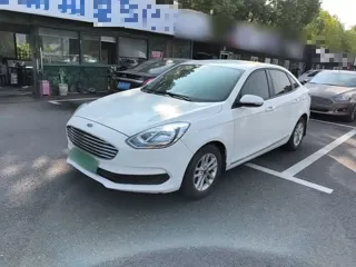 Ford Escort 2019 купить из Китая, цена 1 076 000 ₽ — Suifenhe Auto