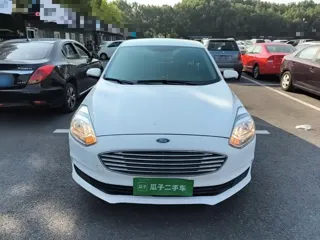 Ford Escort 2019 купить из Китая, цена 1 076 000 ₽ — Suifenhe Auto