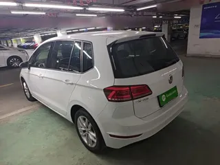 Volkswagen Golf Sportsvan 2019 купить из Китая, цена 1 471 000 ₽ — Suifenhe Auto
