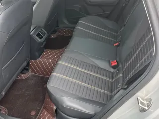 Volkswagen Lavida 2019 купить из Китая, цена 1 355 000 ₽ — Suifenhe Auto