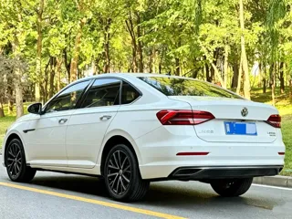 Volkswagen Lavida 2020 купить из Китая, цена 1 370 000 ₽ — Suifenhe Auto