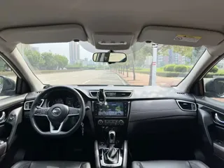 Nissan Qashqai 2020 купить из Китая, цена 1 945 000 ₽ — Suifenhe Auto