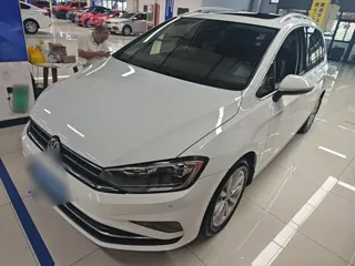 Volkswagen Golf Sportsvan 2020 купить из Китая, цена 1 604 000 ₽ — Suifenhe Auto