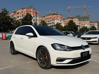 Volkswagen Golf 2019 купить из Китая, цена 1 383 000 ₽ — Suifenhe Auto