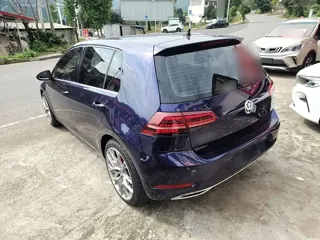 Volkswagen Golf 2020 купить из Китая, цена 1 586 000 ₽ — Suifenhe Auto