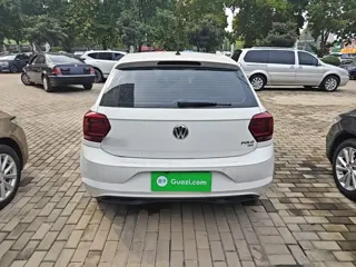 Volkswagen Polo 2021 купить из Китая, цена 1 377 000 ₽ — Suifenhe Auto