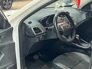 Ford Escort 2020 купить из Китая, цена 1 258 000 ₽ — Suifenhe Auto